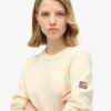 Locker sitzender Strickpullover mit Rundhalsausschnitt Locker sitzender Strickpullover mit Rundhalsausschnitt
