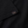 Locker sitzendes, kurzes T-Shirt