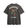Lockeres T-Shirt mit Tattoo-Grafik auf dem Rücken Lockeres T-Shirt mit Tattoo-Grafik auf dem Rücken