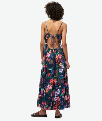Maxikleid mit Smok-Details