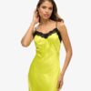 Midi-Kleid aus Spitzen-Satin Midi-Kleid aus Spitzen-Satin
