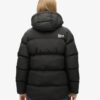 Mittellange Sport-Puffer-Jacke mit Kapuze