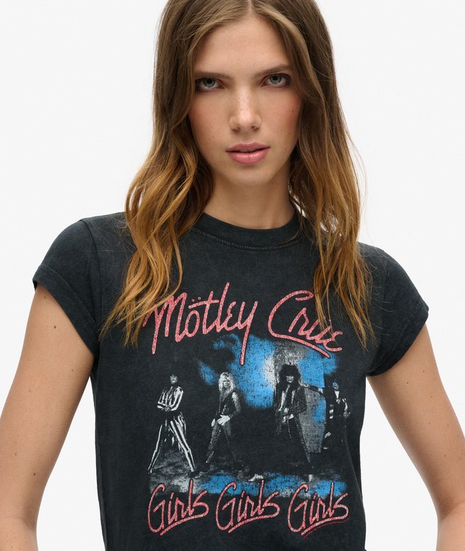 Motley Crue X Superdry T-Shirt mit Flügelärmeln Motley Crue X Superdry T-Shirt mit Flügelärmeln