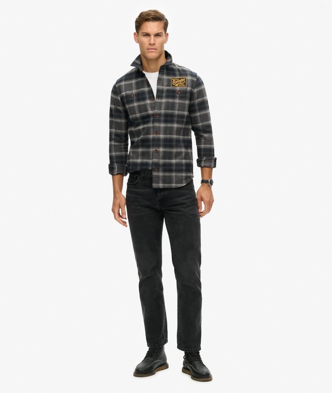 Overshirt mit Karomuster und Stickerei Overshirt mit Karomuster und Stickerei