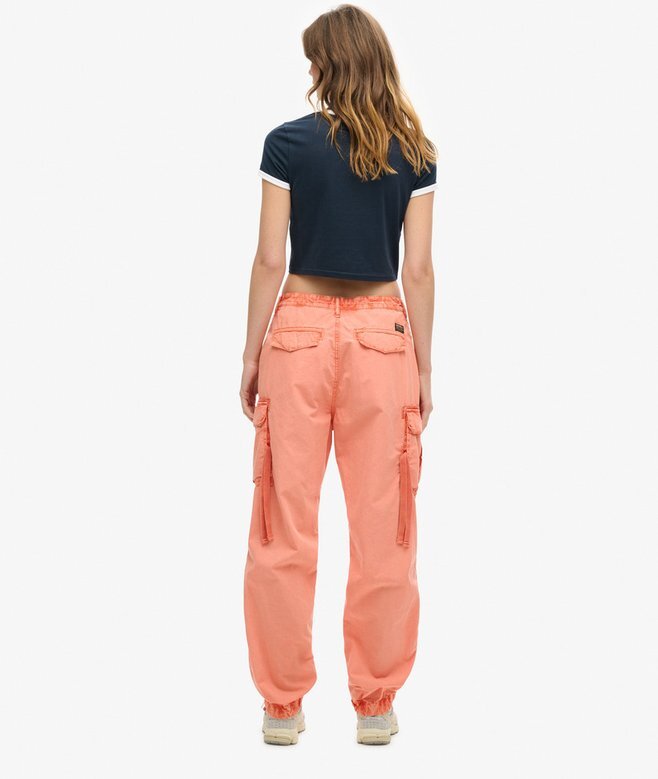 Para-Cargohose mit niedriger Leibhöhe Para-Cargohose mit niedriger Leibhöhe