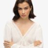 Playsuit mit ausgestellten Ärmeln und Cut-outs