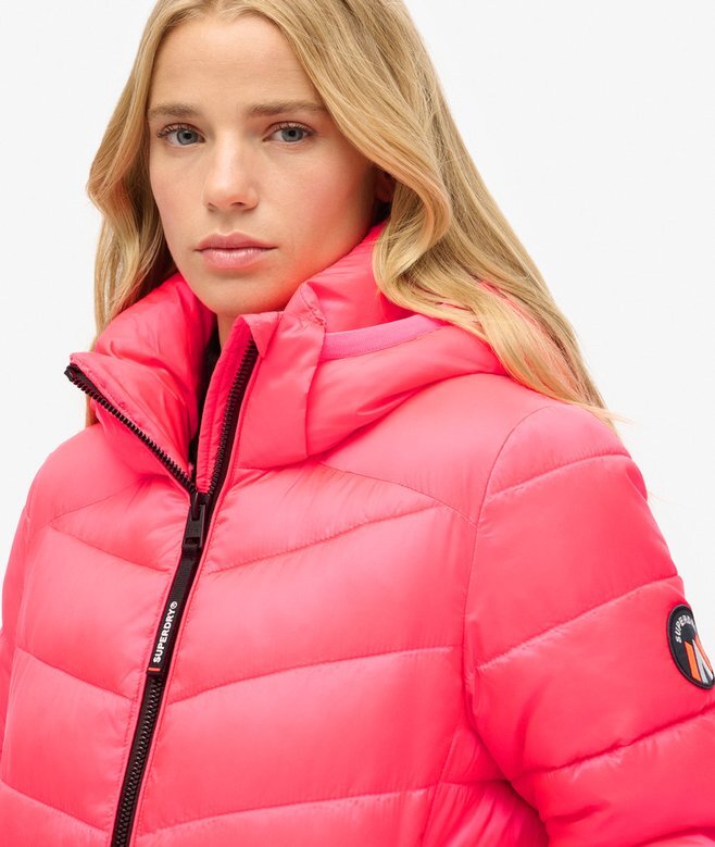 Quilted Fuji-Jacke mit Kapuze Quilted Fuji-Jacke mit Kapuze