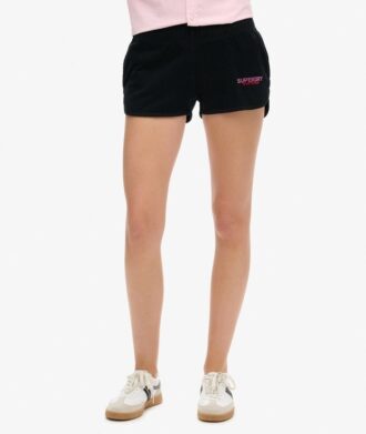 Racer-Shorts mit Sportwappen Racer-Shorts mit Sportwappen