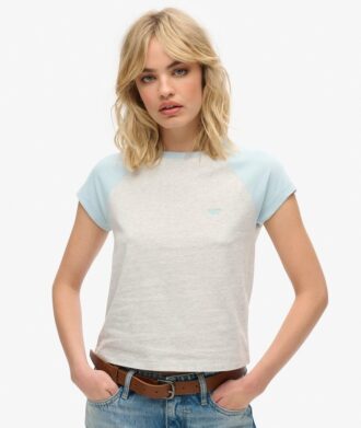 Raglan-T-Shirt aus Organic Cotton mit Essential-Logo