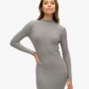 Rückenfreies, figurbetontes Midikleid