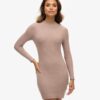 Rückenfreies, figurbetontes Minikleid Rückenfreies, figurbetontes Minikleid