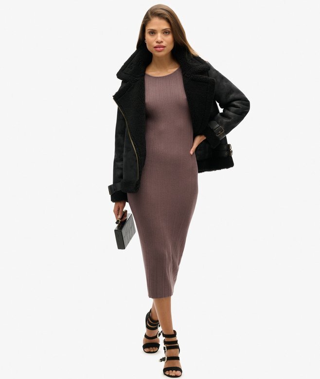 Rückenfreies Midi-Strickkleid Rückenfreies Midi-Strickkleid