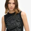 Retro-Slim-Oberteil mit Verzierungen Retro-Slim-Oberteil mit Verzierungen
