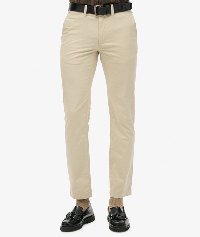 Schmale, konisch zulaufende Stretch-Chino-Hose Schmale, konisch zulaufende Stretch-Chino-Hose