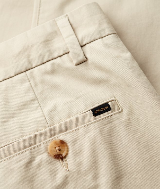 Schmale, konisch zulaufende Stretch-Chino-Hose Schmale, konisch zulaufende Stretch-Chino-Hose