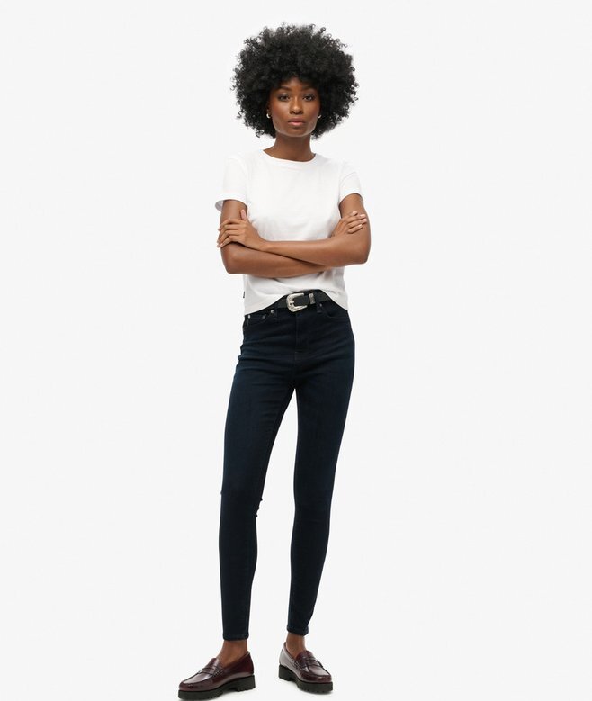 Skinny-Jeans aus Organic Cotton mit hoher Leibhöhe Skinny-Jeans aus Organic Cotton mit hoher Leibhöhe