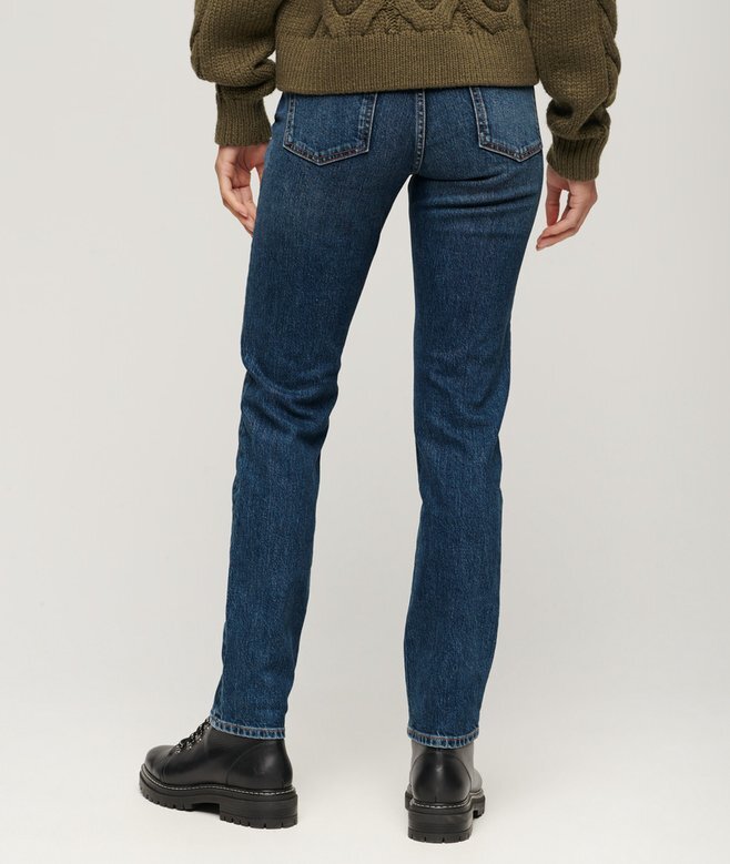 Slim-Fit-Jeans aus Organic Cotton mit mittlerer Leibhöhe Slim-Fit-Jeans aus Organic Cotton mit mittlerer Leibhöhe