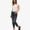 Slim-Fit-Jeans aus Organic Cotton mit mittlerer Leibhöhe Slim-Fit-Jeans aus Organic Cotton mit mittlerer Leibhöhe