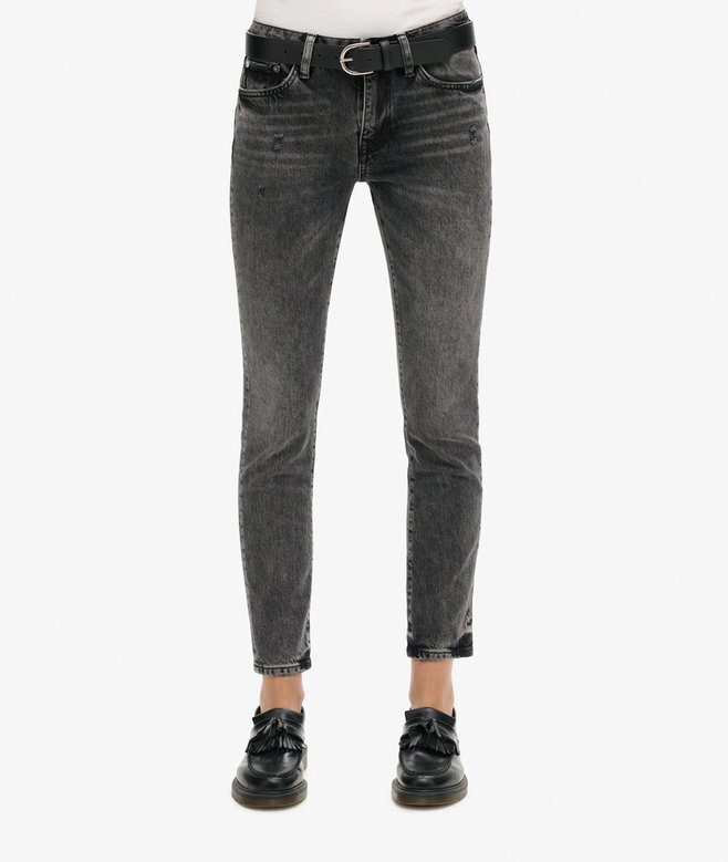 Slim-Fit-Jeans aus Organic Cotton mit mittlerer Leibhöhe Slim-Fit-Jeans aus Organic Cotton mit mittlerer Leibhöhe