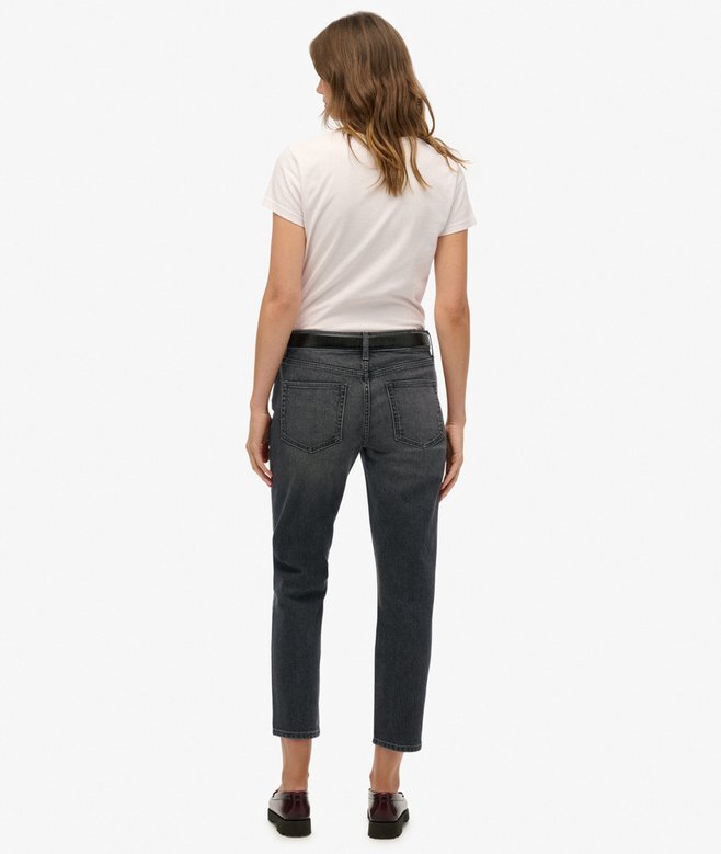 Slim-Fit-Jeans aus Organic Cotton mit mittlerer Leibhöhe Slim-Fit-Jeans aus Organic Cotton mit mittlerer Leibhöhe