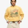 Souvenir Graphic Loose Crew Sweatshirt