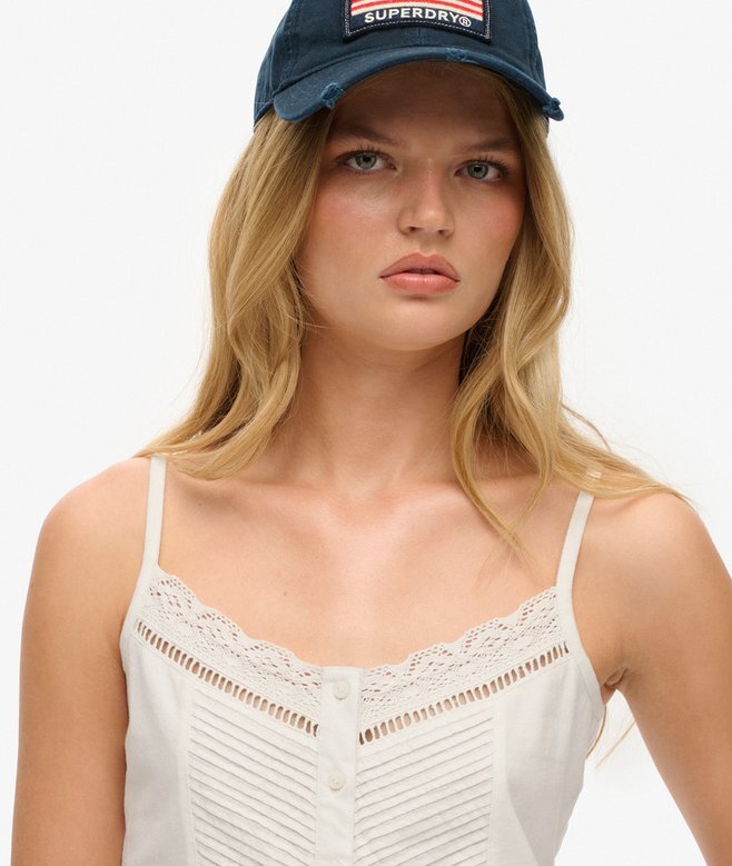 Spitzen-Cami-Oberteil mit Knopfleiste Spitzen-Cami-Oberteil mit Knopfleiste
