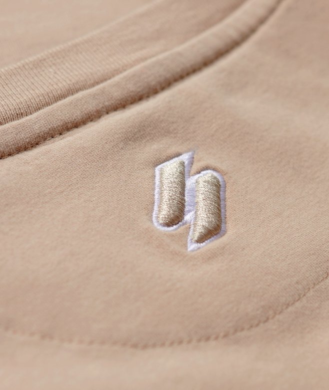 Sport Luxe Logo – Tailliertes, kurzes T-Shirt Sport Luxe Logo – Tailliertes, kurzes T-Shirt