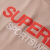 Sportliches Logo-T-Shirt mit tailliertem Schnitt Sportliches Logo-T-Shirt mit tailliertem Schnitt