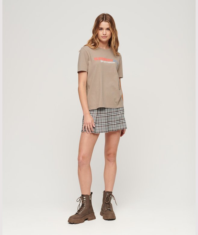 Sportswear Logo Relaxed T-Shirt Sportswear Logo Relaxed T-Shirt