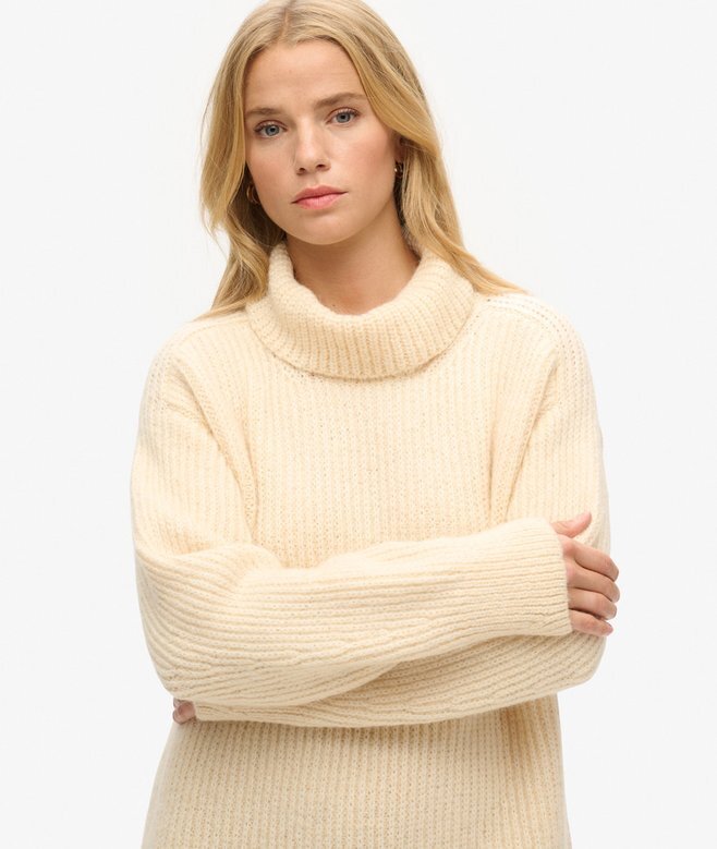 Strickkleid mit Rollkragen Strickkleid mit Rollkragen