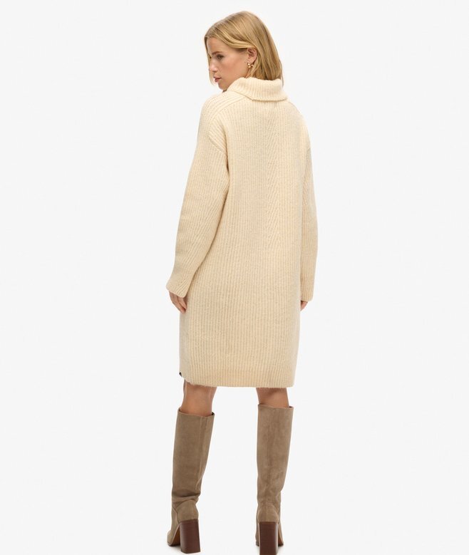 Strickkleid mit Rollkragen Strickkleid mit Rollkragen