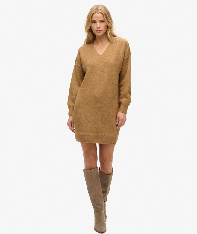 Strickkleid mit V-Ausschnitt Strickkleid mit V-Ausschnitt
