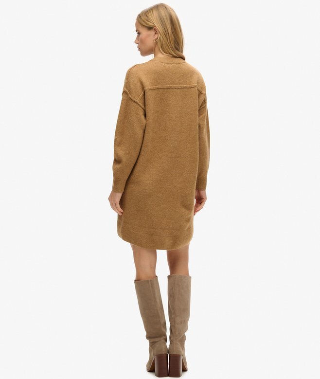 Strickkleid mit V-Ausschnitt Strickkleid mit V-Ausschnitt
