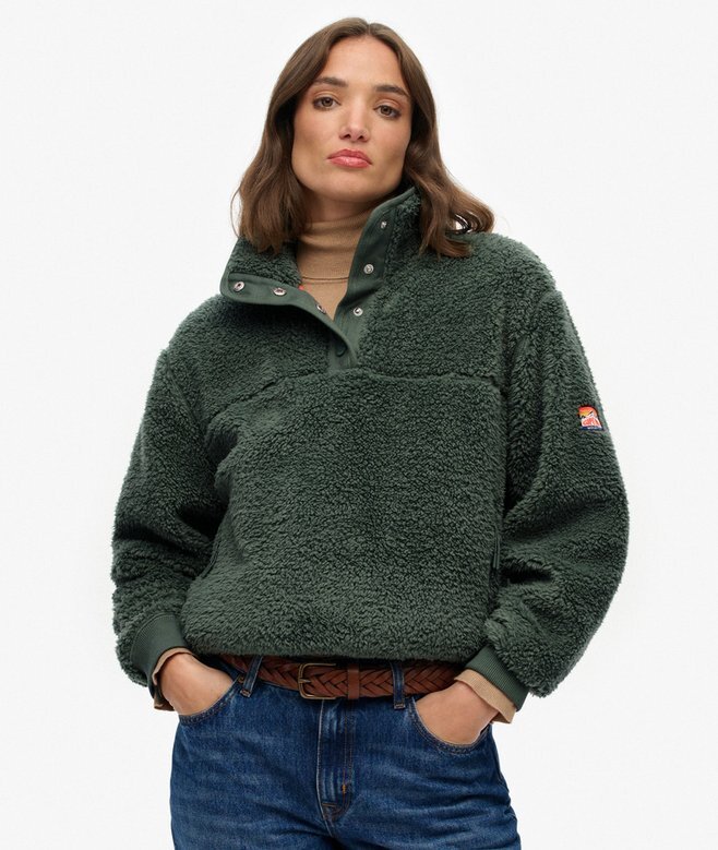 Superweiches Teddy-Fleece mit Druckknopfkragen Superweiches Teddy-Fleece mit Druckknopfkragen
