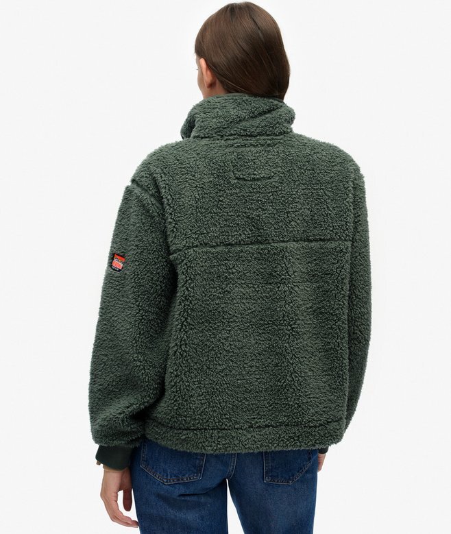 Superweiches Teddy-Fleece mit Druckknopfkragen Superweiches Teddy-Fleece mit Druckknopfkragen