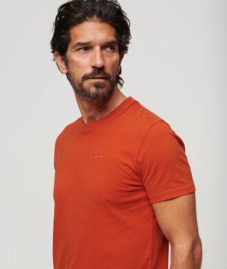 T-Shirt aus Organic Cotton mit kleinem Logo T-Shirt aus Organic Cotton mit kleinem Logo