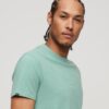 T-Shirt aus Organic Cotton mit kleinem Logo T-Shirt aus Organic Cotton mit kleinem Logo