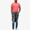 T-Shirt aus Organic Cotton mit kleinem Logo T-Shirt aus Organic Cotton mit kleinem Logo