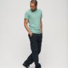 T-Shirt aus Organic Cotton mit kleinem Logo T-Shirt aus Organic Cotton mit kleinem Logo