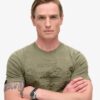 T-Shirt mit geprägter Grafik T-Shirt mit geprägter Grafik