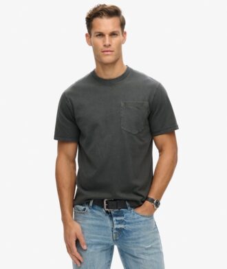 T-Shirt mit kontrastfarbener Naht an der Tasche