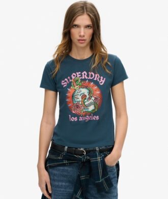 Tattoo-Strass-T-Shirt mit tailliertem Schnitt Tattoo-Strass-T-Shirt mit tailliertem Schnitt