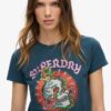 Tattoo-Strass-T-Shirt mit tailliertem Schnitt