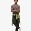 V-Ausschnitt-Slub-Short-T-Shirt mit kurzen Ärmeln V-Ausschnitt-Slub-Short-T-Shirt mit kurzen Ärmeln