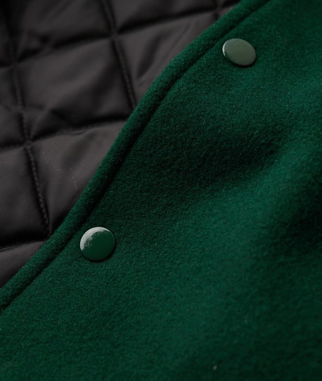 Varsity-Bomberjacke aus Wolle Varsity-Bomberjacke aus Wolle