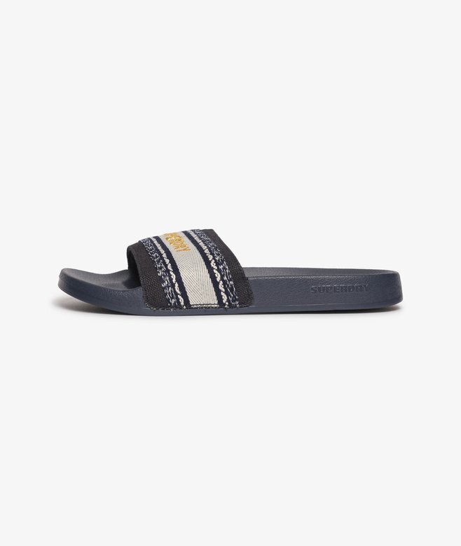 Vegane Pool-Slider mit Gurtband Vegane Pool-Slider mit Gurtband