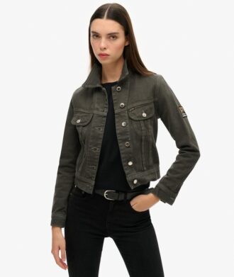 Verzierte kurze Arbeitsjacke