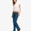 Vintage-Jeans aus Organic Cotton mit niedriger Leibhöhe und schmalem Schlag Vintage-Jeans aus Organic Cotton mit niedriger Leibhöhe und schmalem Schlag