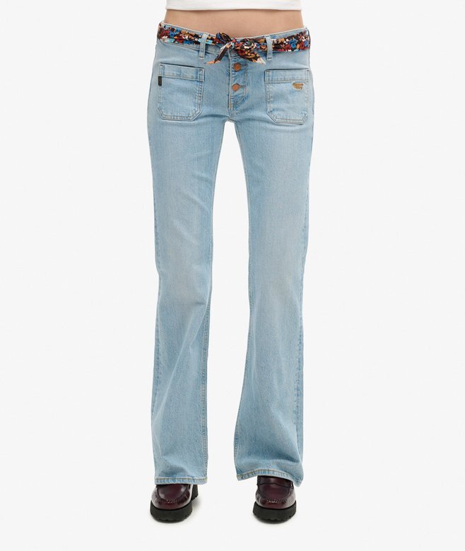 Vintage-Jeans aus Organic Cotton mit niedriger Leibhöhe und schmalem Schlag Vintage-Jeans aus Organic Cotton mit niedriger Leibhöhe und schmalem Schlag