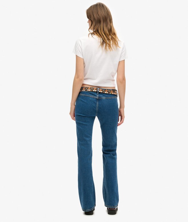 Vintage-Jeans aus Organic Cotton mit niedriger Leibhöhe und schmalem Schlag Vintage-Jeans aus Organic Cotton mit niedriger Leibhöhe und schmalem Schlag
